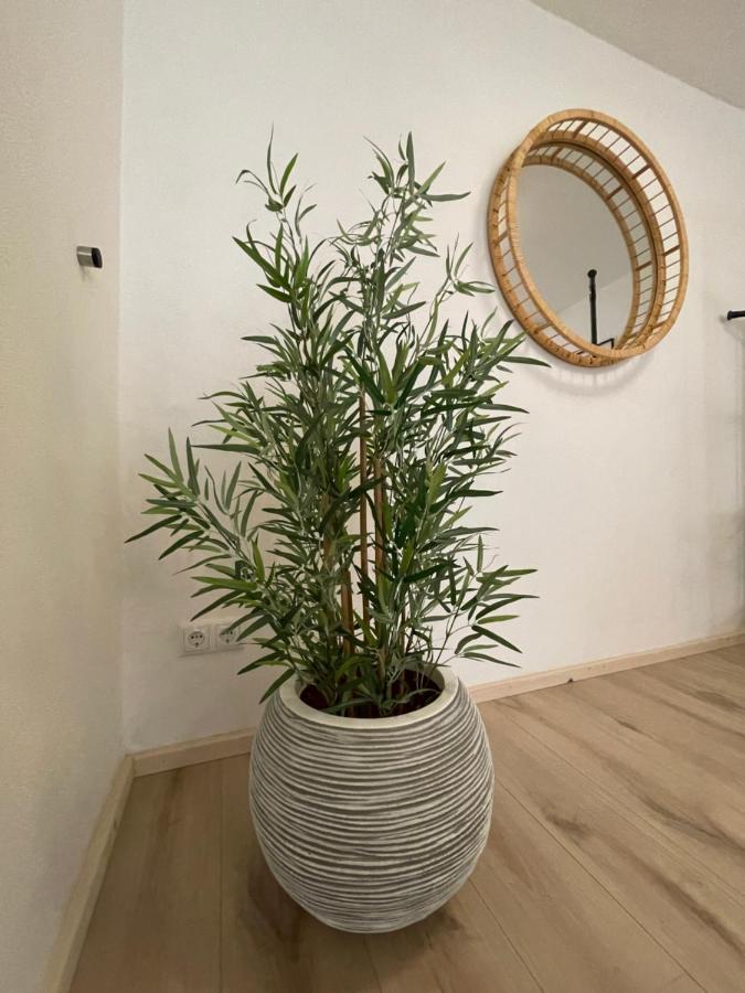 Am Exklusives Loft Mit 3 Schlafzimmern, Netflix, Zentral, Parkplatz Amberg Exterior foto